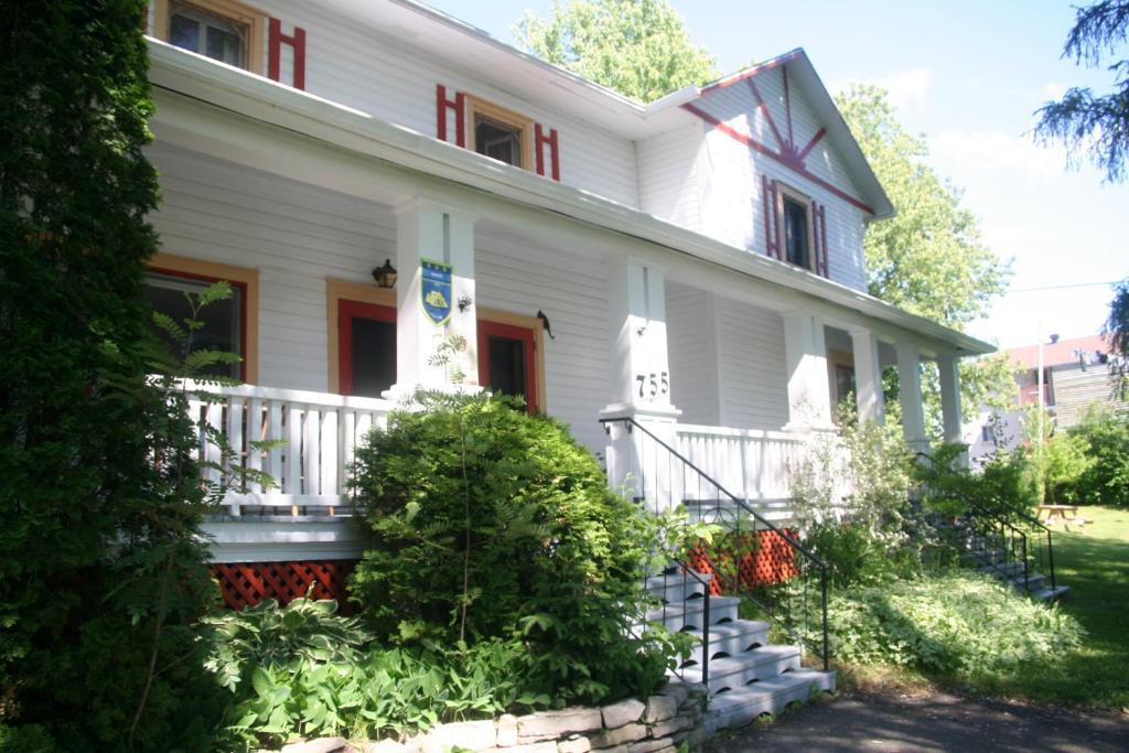 Almatoit Bed & Breakfast Bagian luar foto