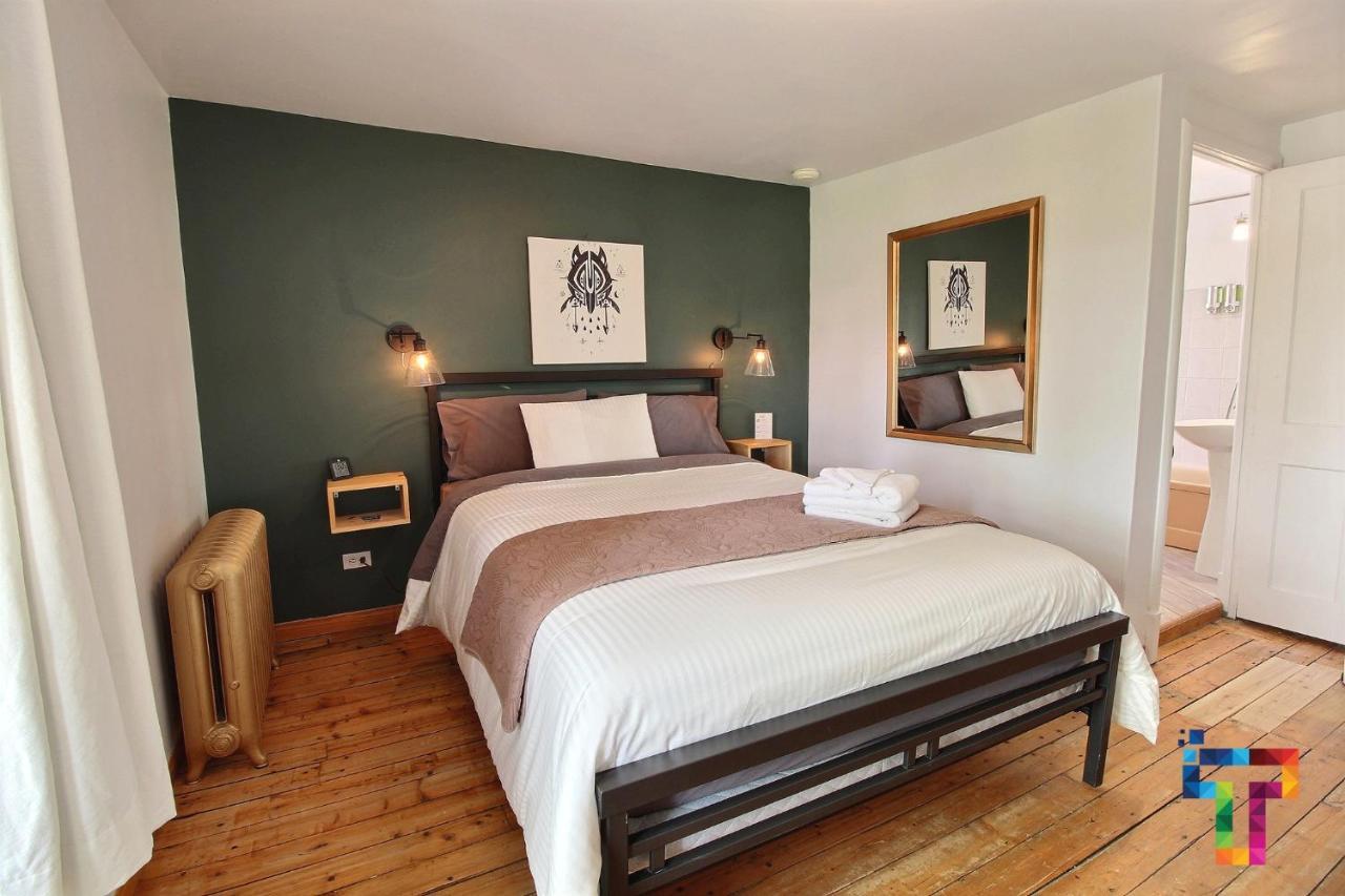 Almatoit Bed & Breakfast Bagian luar foto